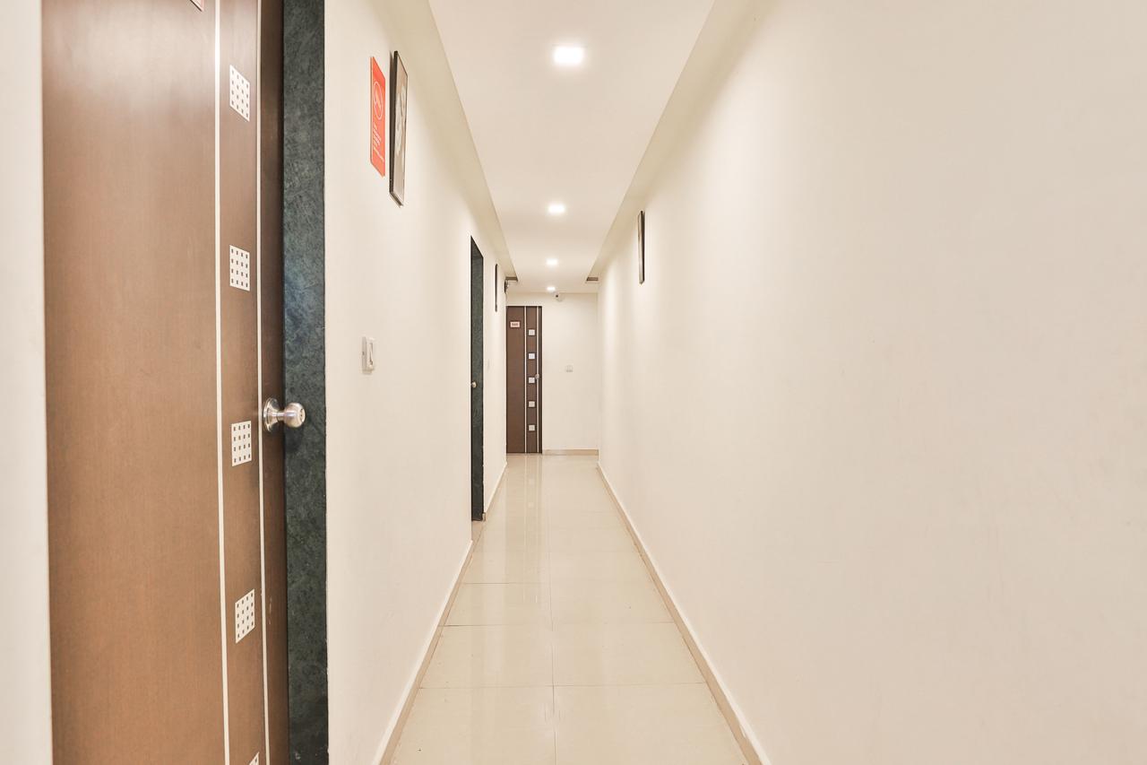 דרמסאלה Oyo 4605 Hotel Aakarsh מראה חיצוני תמונה